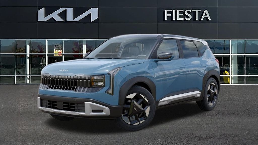 2027 Kia Seltos S in Frost Blue — front three-quarter view